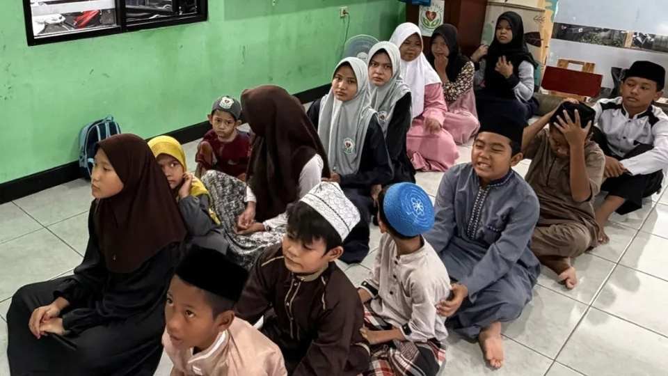 Jaga Kebugaran di Bulan Suci, Relawan Gesit Jakarta Barat Gelar Gerakan Anak Sehat di Kalideres Gerakan Anak Sehat
